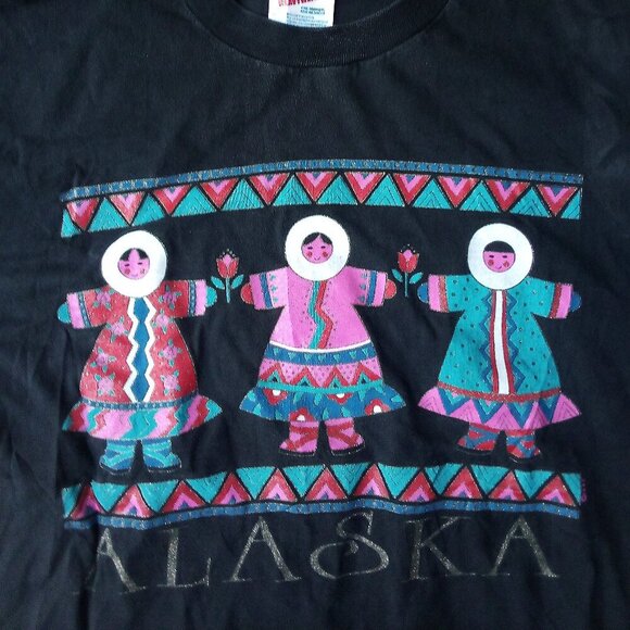 Vintage 90s Alaska Eskimos Inuit Yupik T-Shirt - Picture 1 of 6